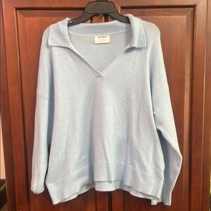 Old Navy Blue V-Neck Sweater Relaxed Fit